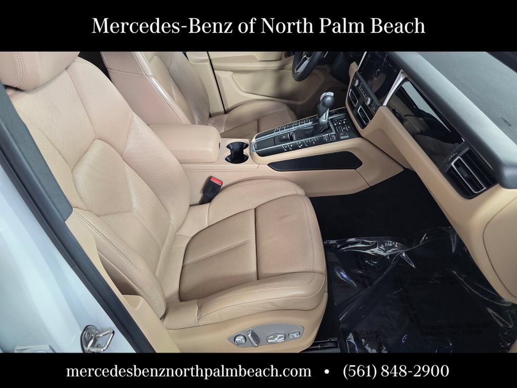 Used 2021 Porsche Macan AWD/4WD image 28