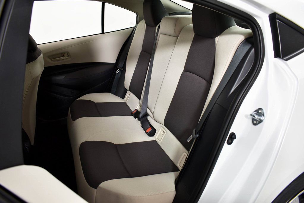 New 2026 Toyota Corolla LE image 18