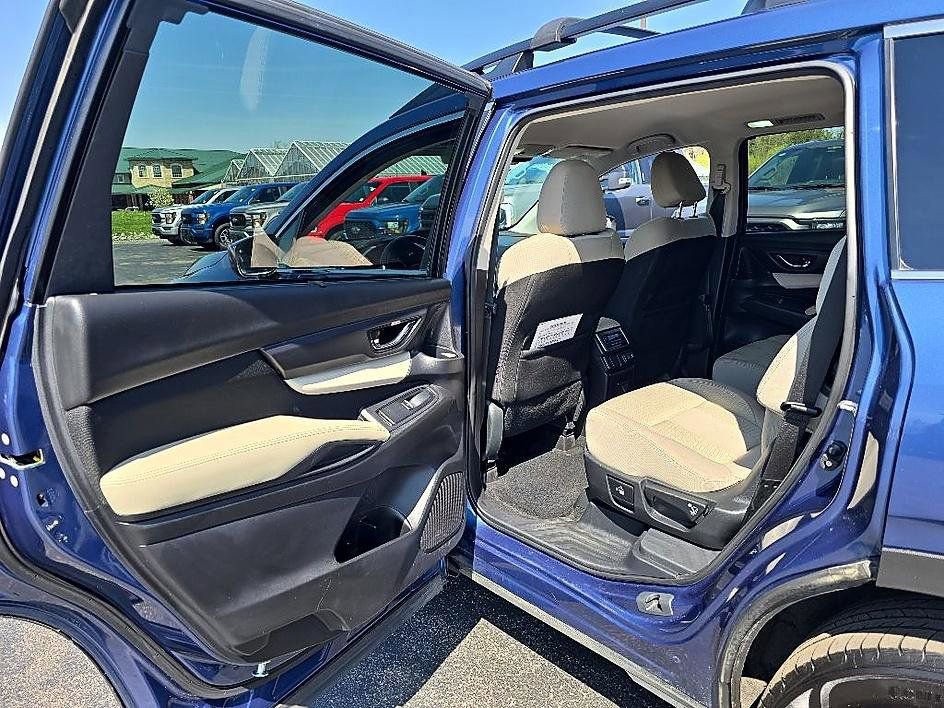 Used 2019 Subaru Ascent Premium AWD/4WD image 31