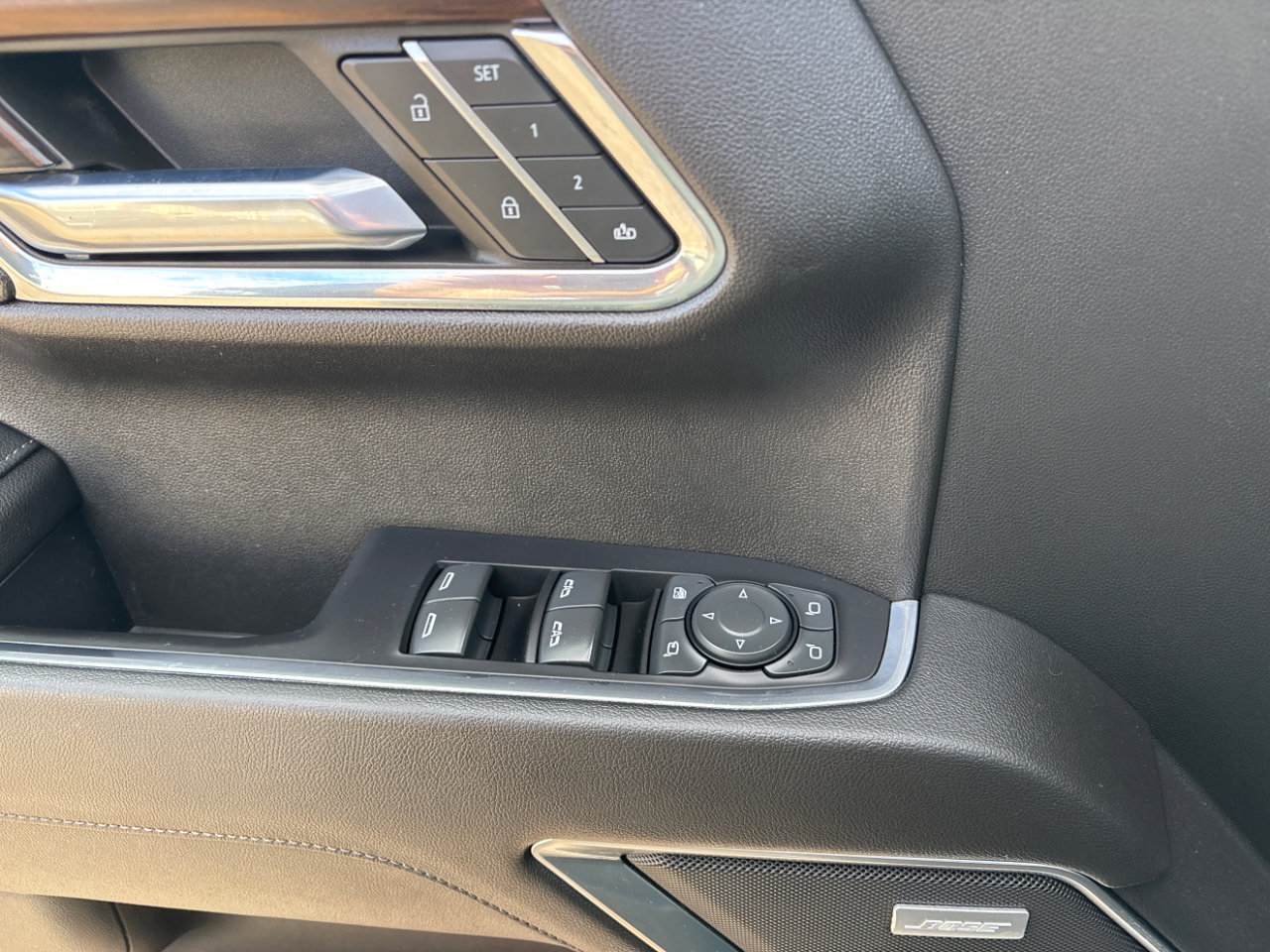 Used 2022 GMC Sierra 1500 SLT w/ SLT Premium Plus Package image 17