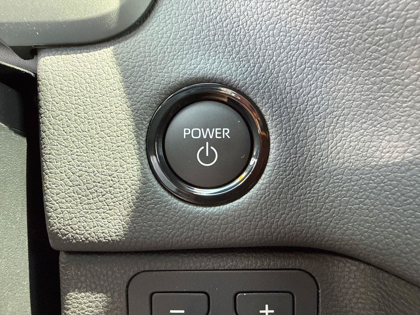 Used 2026 Toyota Sequoia Limited AWD/4WD image 18