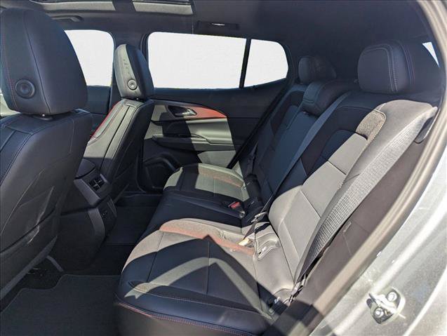 New 2025 Chevrolet Equinox EV RS w/ Convenience Package II AWD/4WD image 17