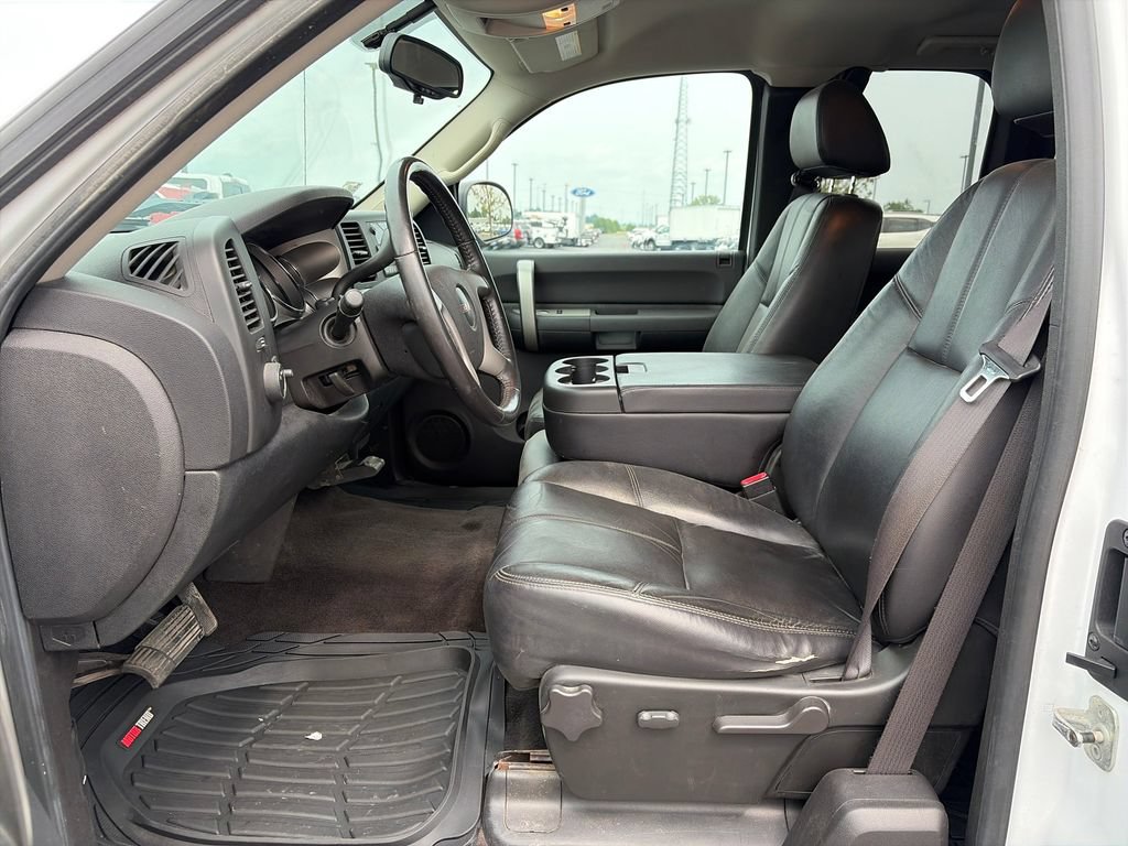 Used 2009 GMC Sierra 1500 SLE w/ Power Pack Plus AWD/4WD image 12