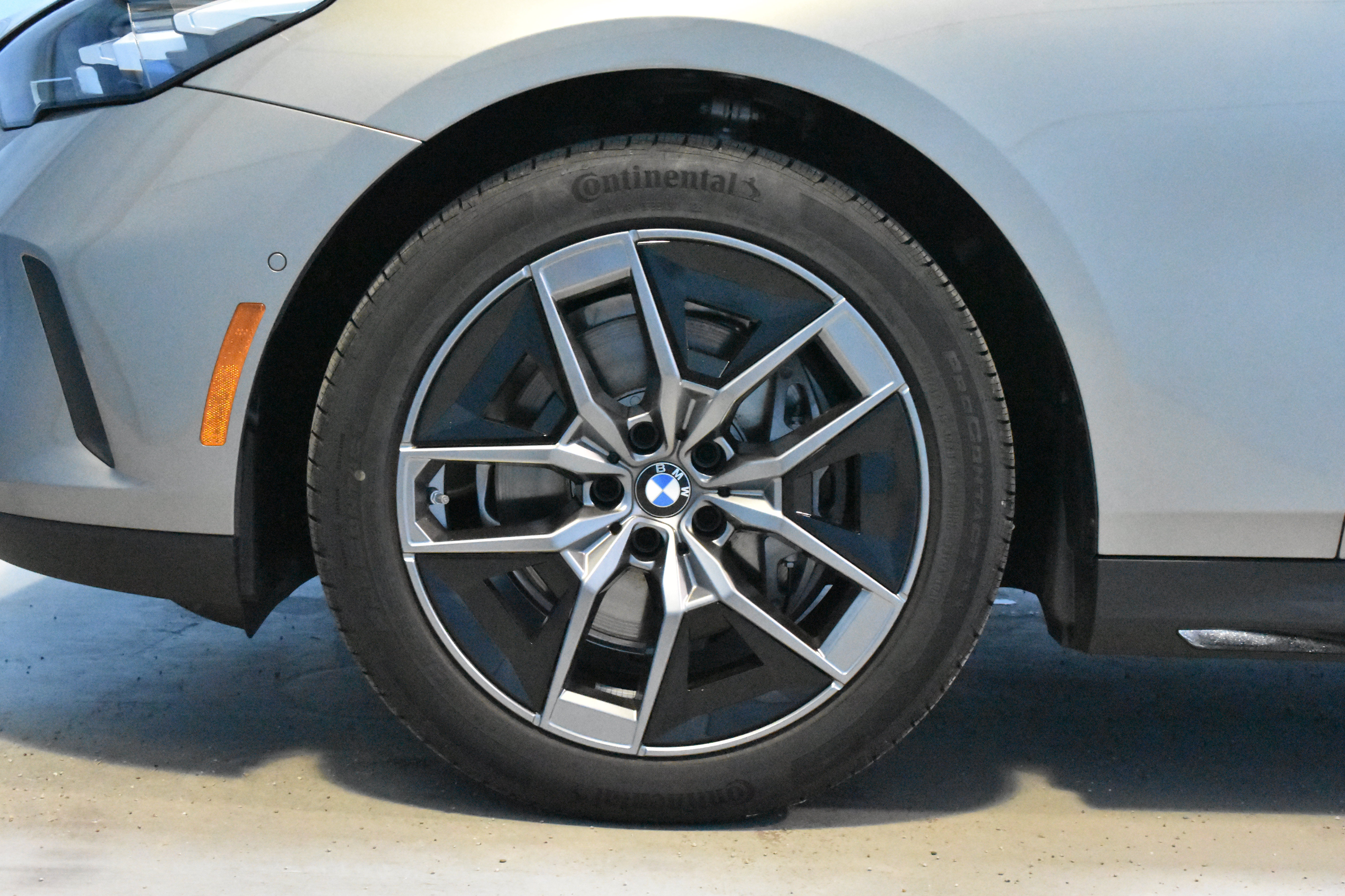 New 2027 BMW 540i xDrive w/ Executive Package AWD/4WD image 20