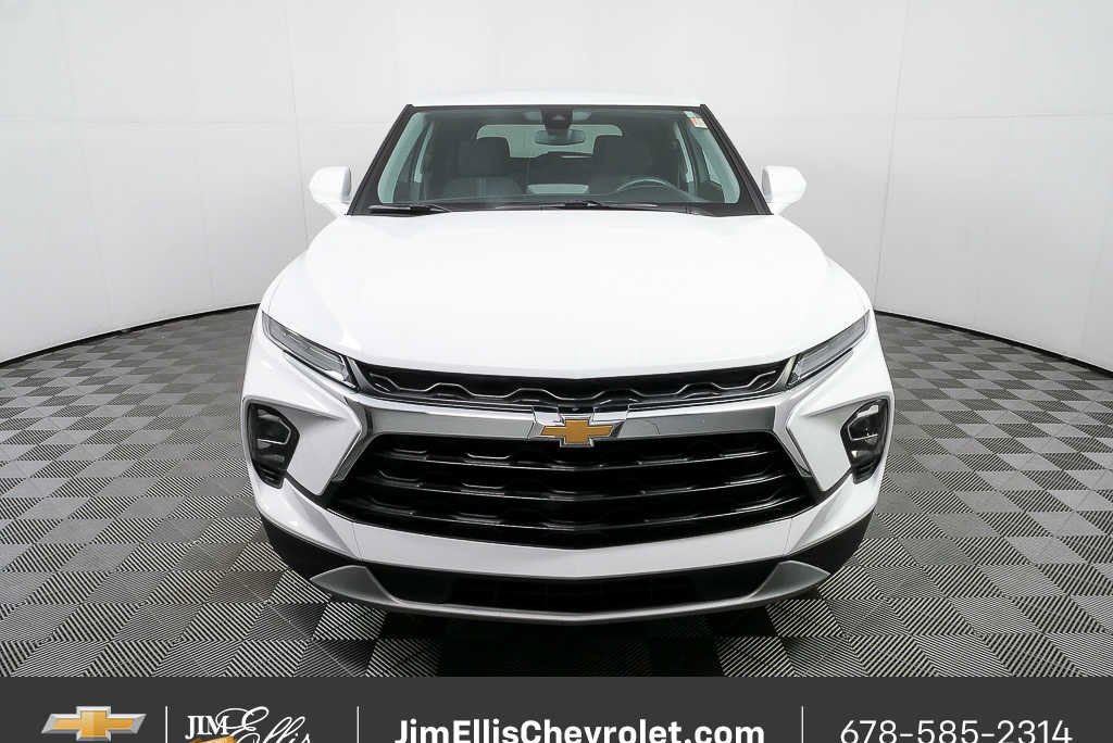 Certified 2025 Chevrolet Blazer LT FWD image 32