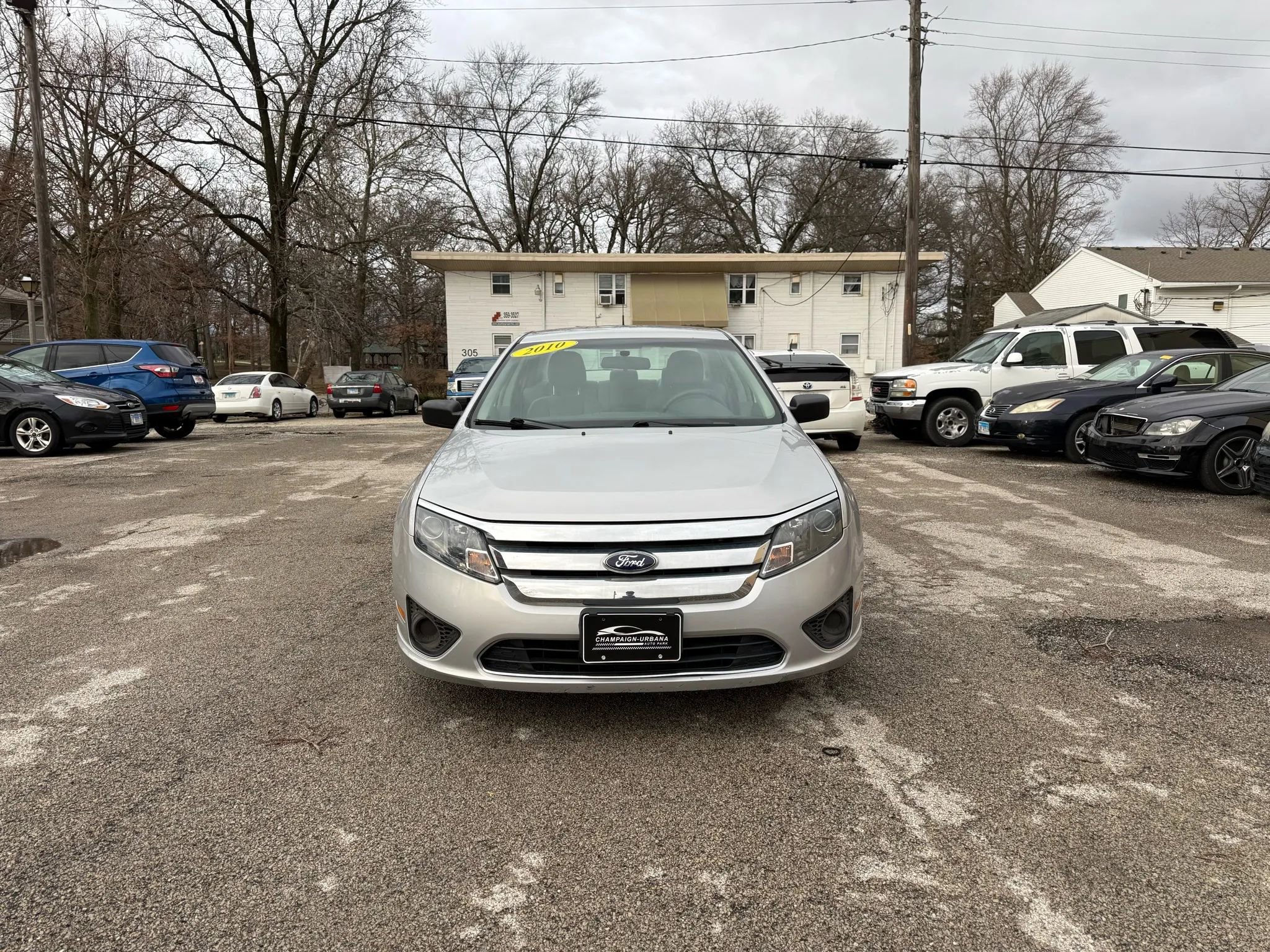 Used 2010 Ford Fusion S image 2