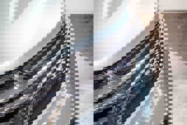 Used 2022 Chevrolet Equinox LT w/ LPO, Floor Liner Package image 7