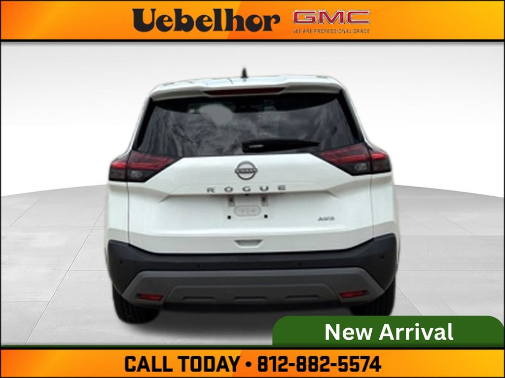 Used 2023 Nissan Rogue S AWD/4WD image 8