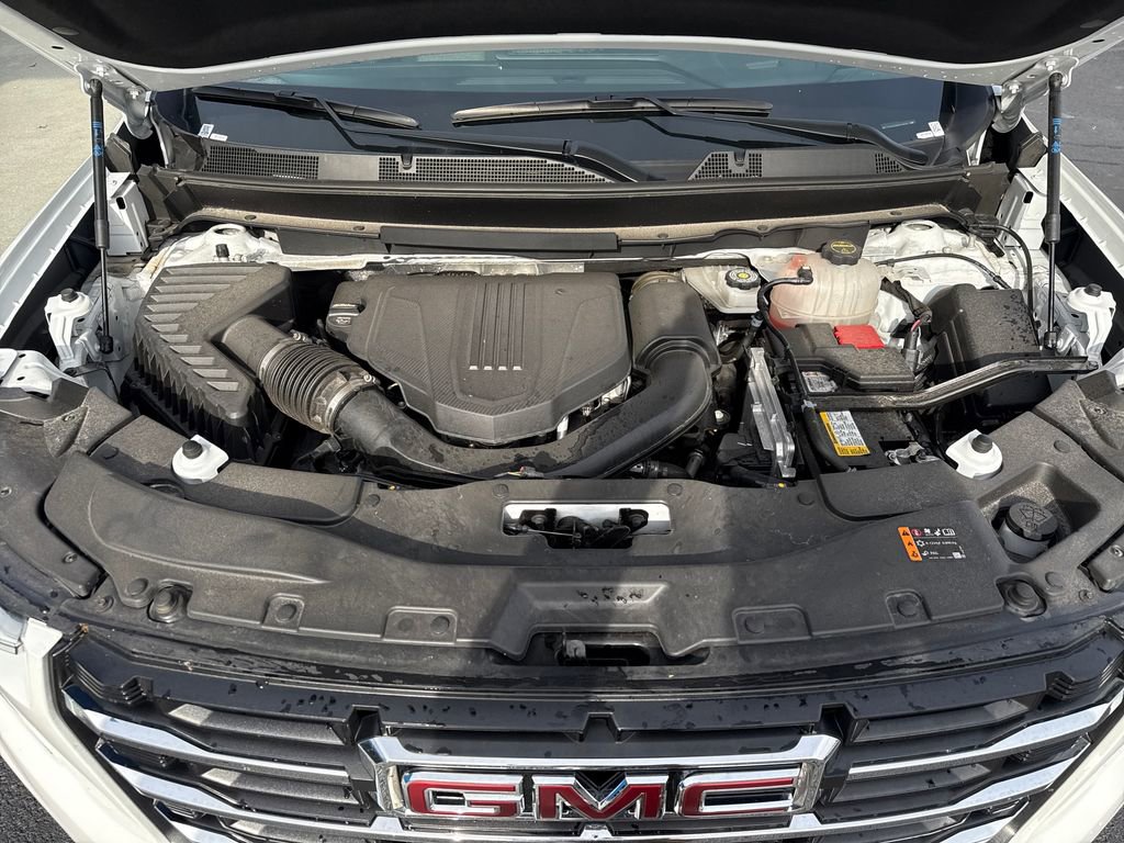 Used 2025 GMC Acadia Elevation image 23