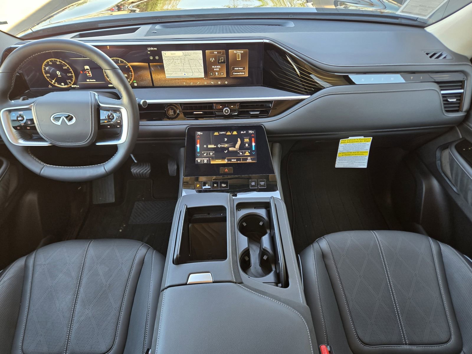 Used 2025 INFINITI QX80 Sensory image 17