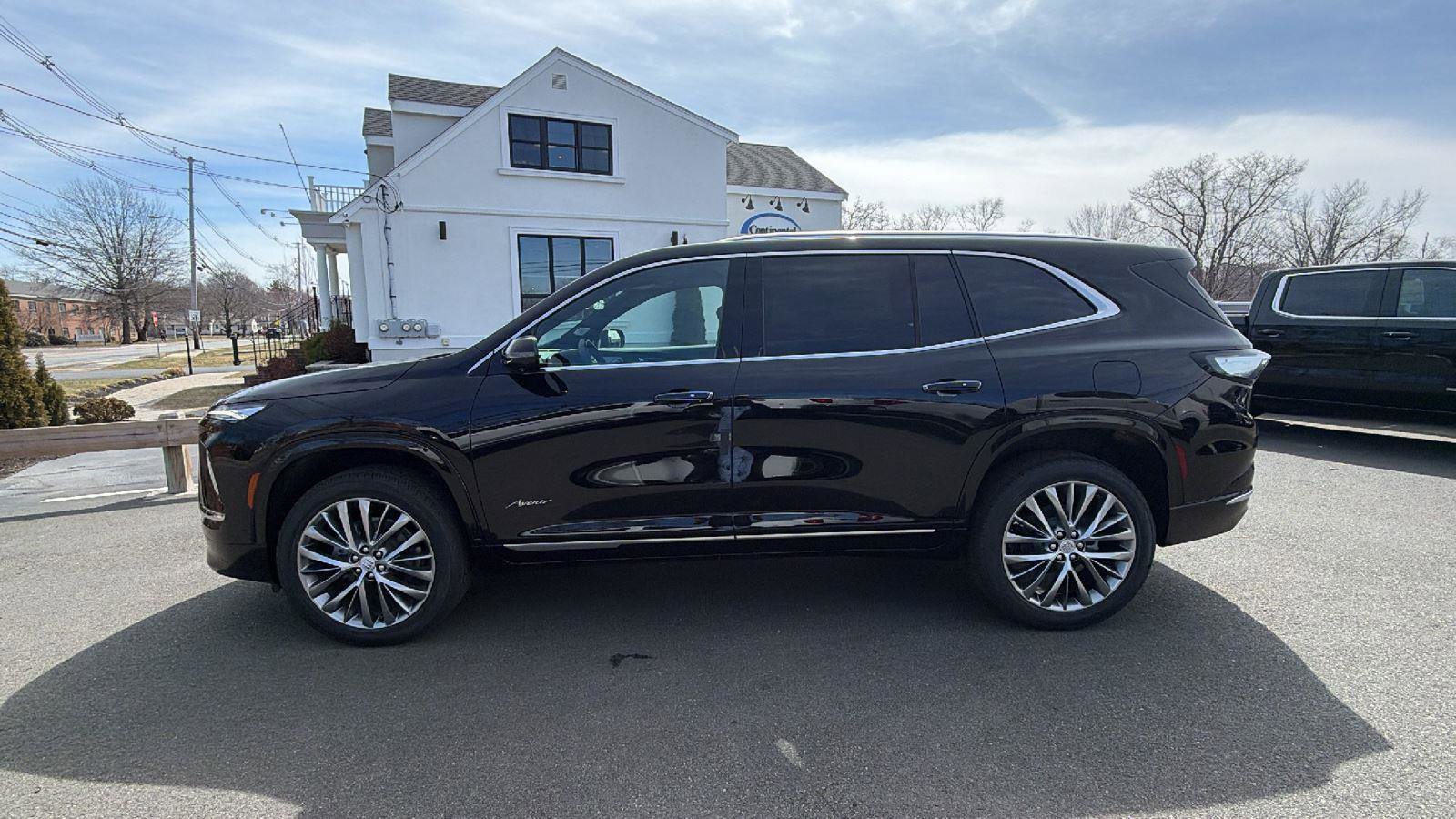 New 2026 Buick Enclave Avenir w/ Super Cruise Package image 4