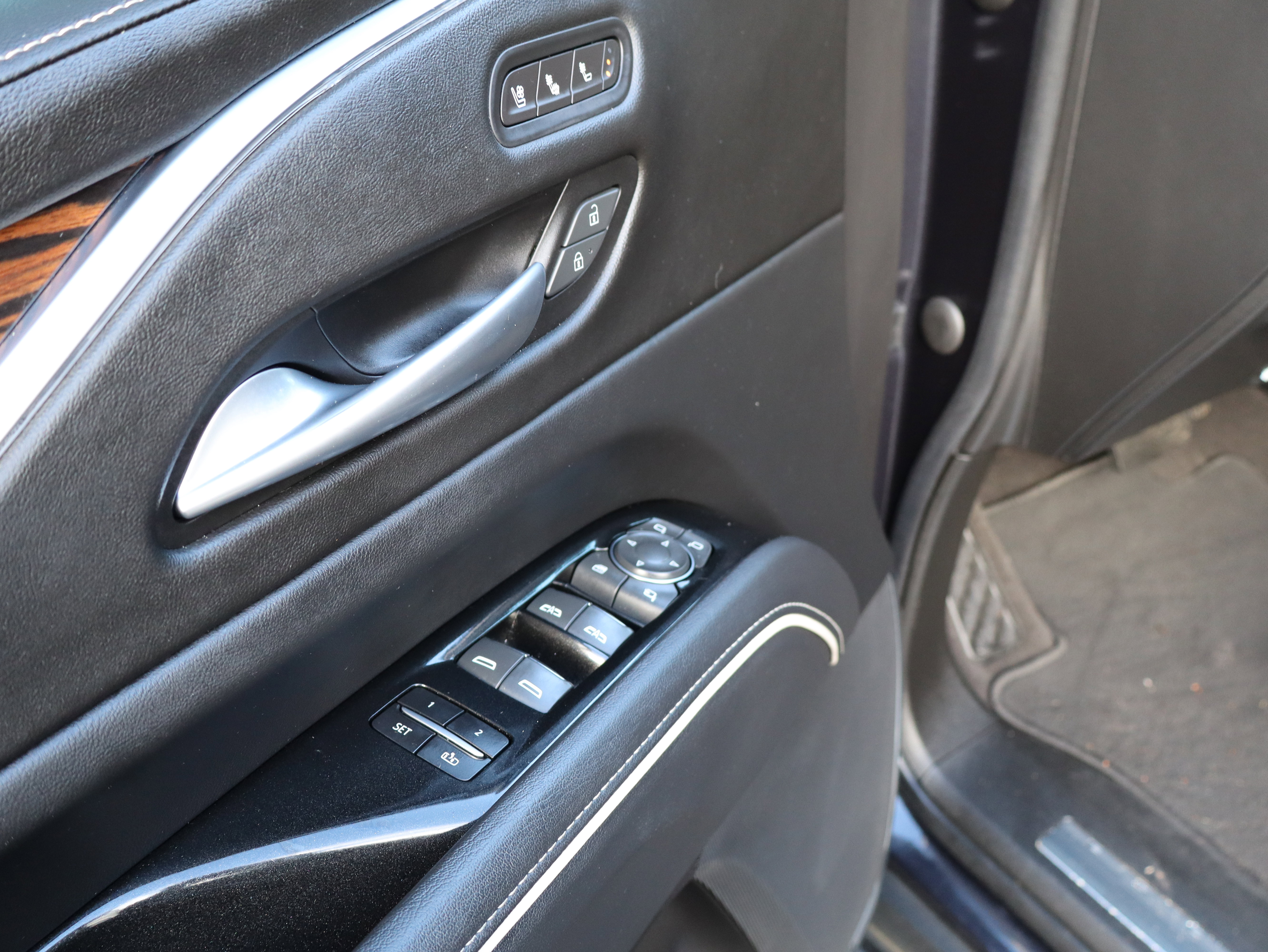 Used 2023 Cadillac Escalade Premium Luxury w/ LPO, Floor Liner Package image 19