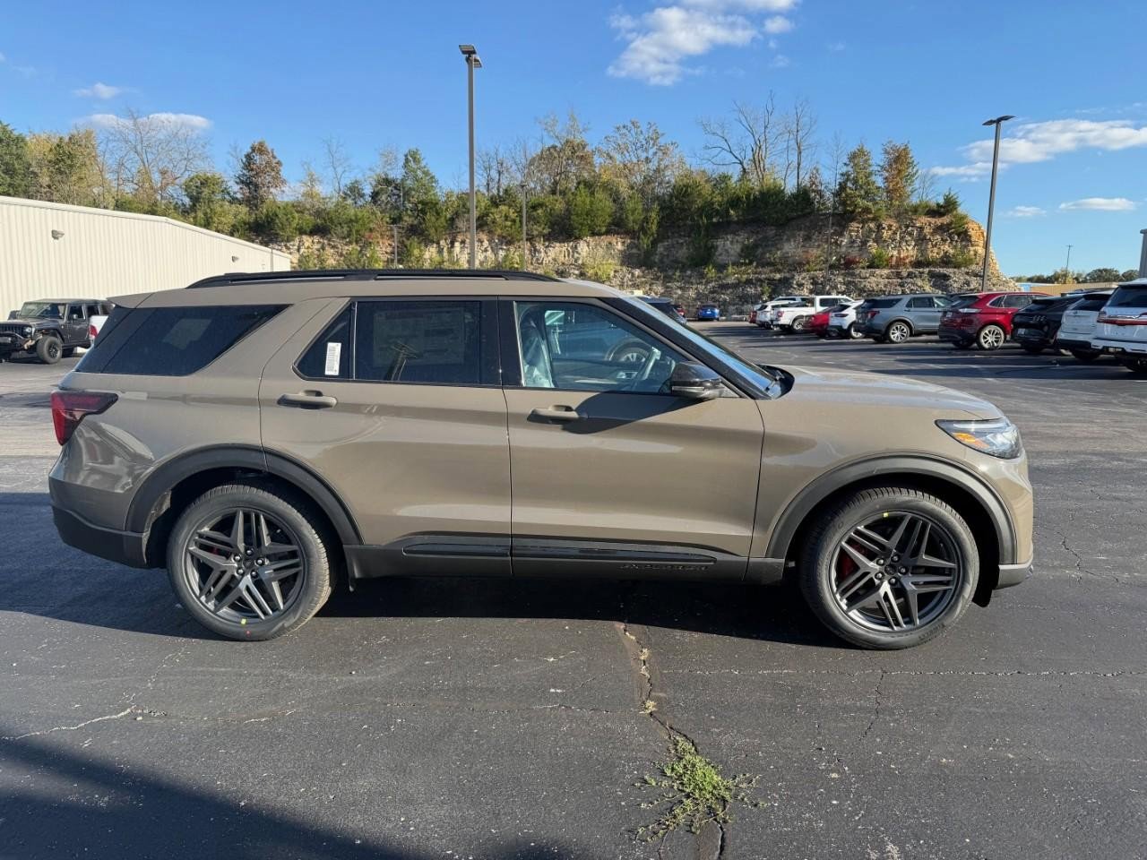 New 2026 Ford Explorer ST w/ Sun And Sound Package image 34