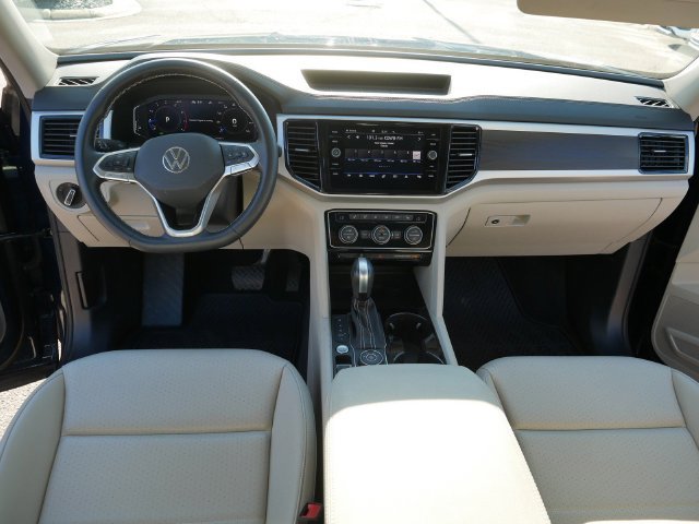 Certified 2023 Volkswagen Atlas SE w/ Panoramic Sunroof Package AWD/4WD image 23