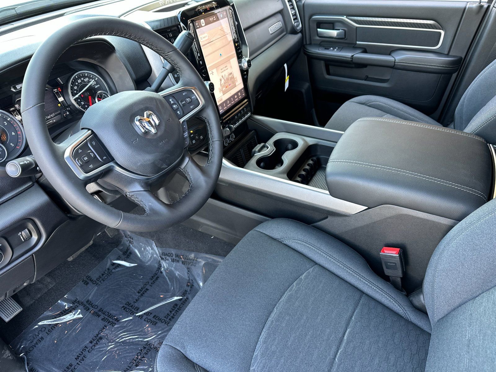 New 2025 RAM 2500 Big Horn AWD/4WD image 9