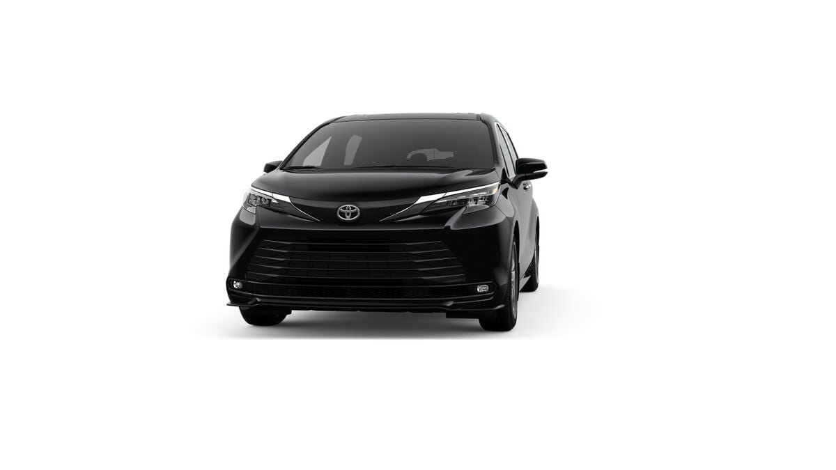 New 2026 Toyota Sienna XLE FWD image 18