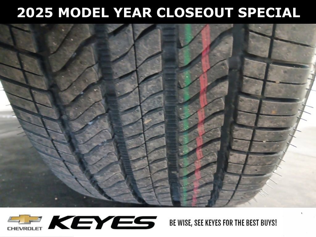 New 2025 Chevrolet Suburban Premier image 33