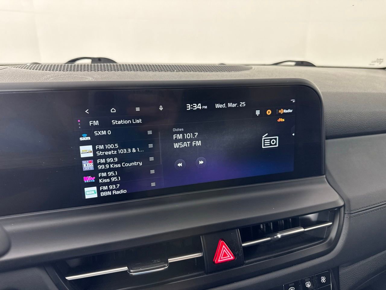 Used 2025 Kia Seltos EX w/ EX Sunroof Package image 22