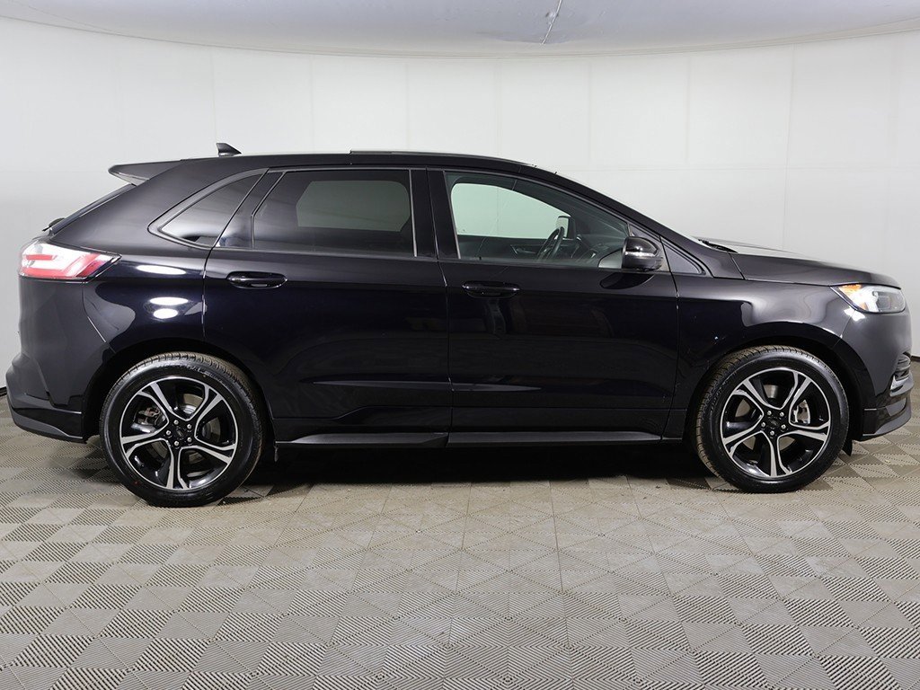 Used 2020 Ford Edge ST w/ Cold Weather Package image 15