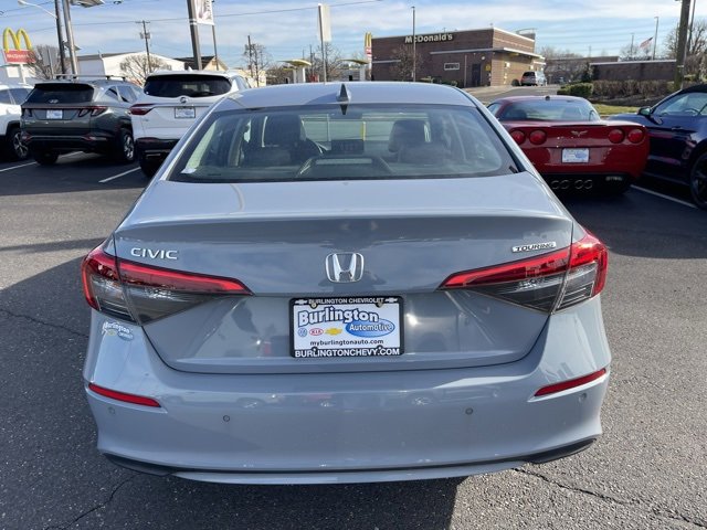 Used 2022 Honda Civic Touring image 6