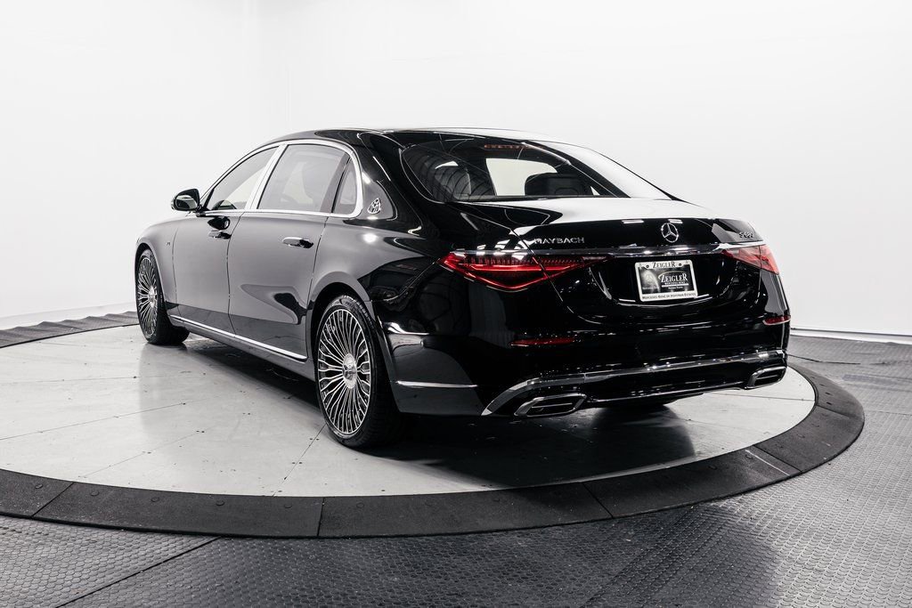 Used 2023 Mercedes-Benz Maybach S 680 4MATIC w/ Manufaktur Leather Package image 33