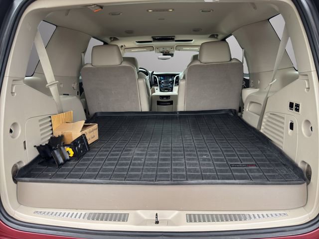 Used 2020 Cadillac Escalade Premium Luxury AWD/4WD image 27
