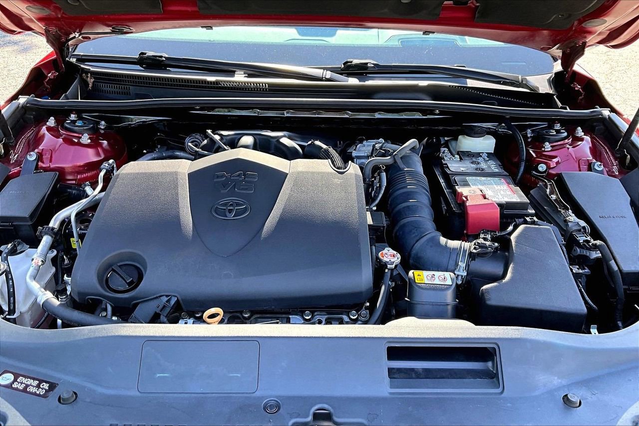 Used 2019 Toyota Avalon Limited w/ Advanced Safety Package FWD image 38