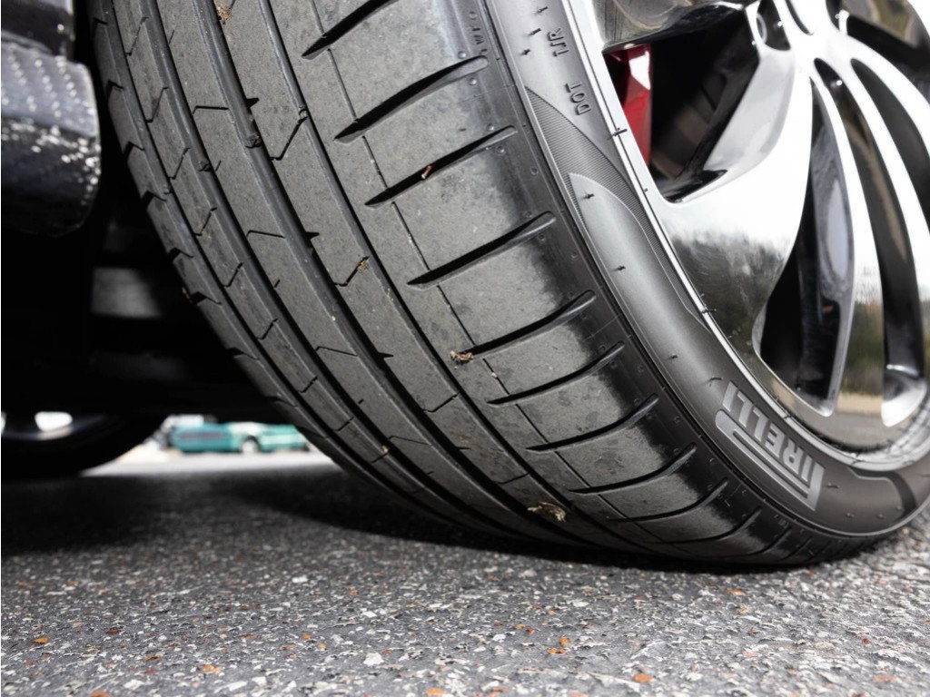 Certified 2022 Bentley Flying Spur W12 image 92