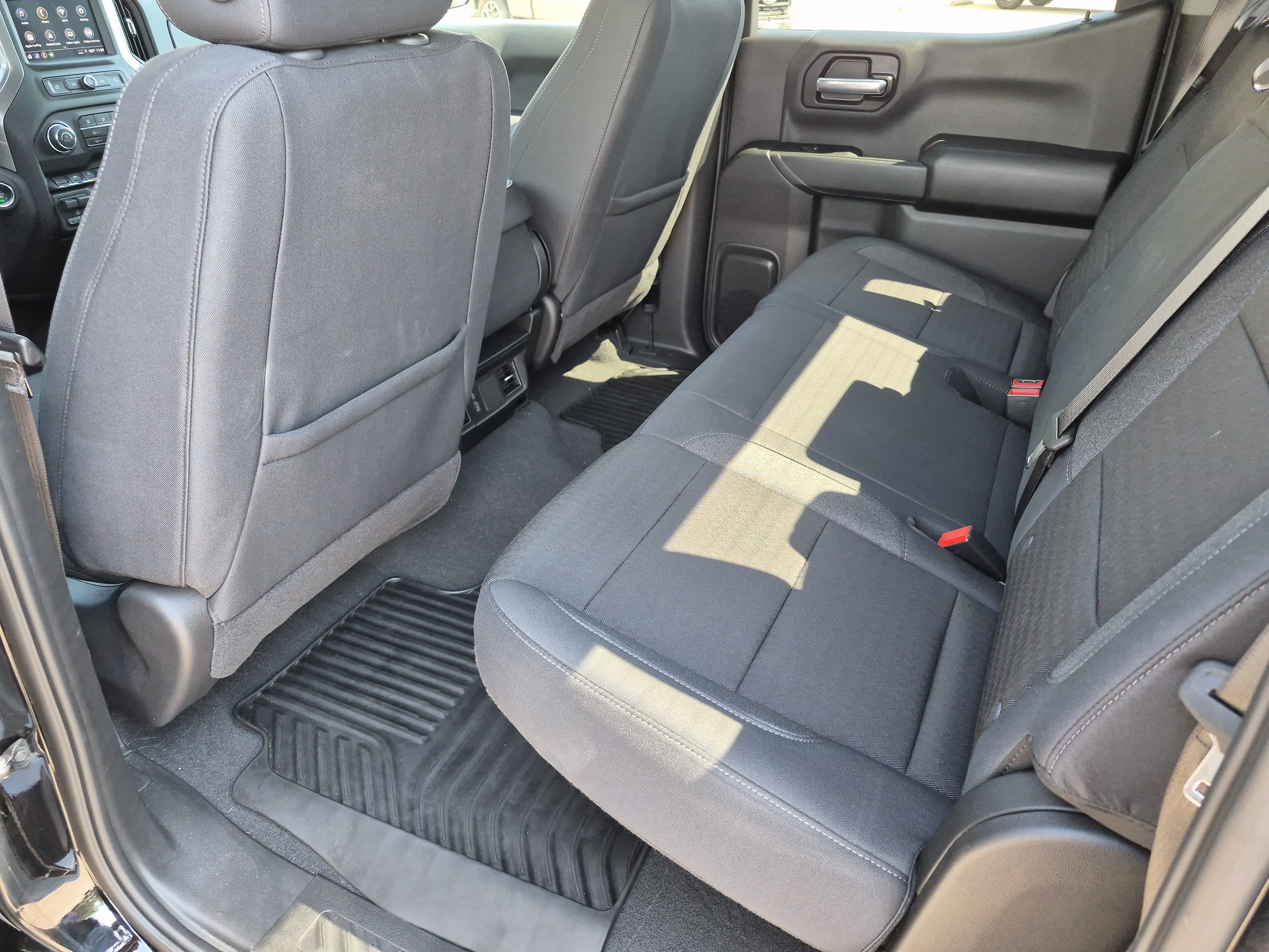 Used 2025 Chevrolet Silverado 1500 Custom Trail Boss AWD/4WD image 15
