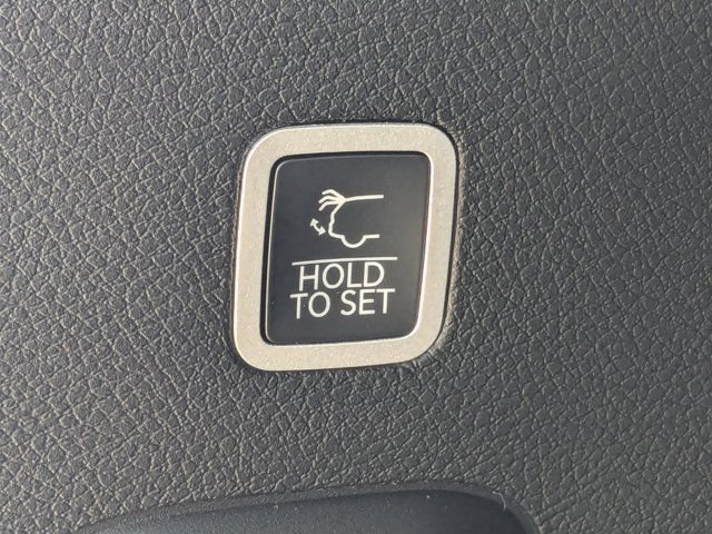 New 2026 Jeep Grand Wagoneer 2WD w/ 8-Passenger Seating Package image 13