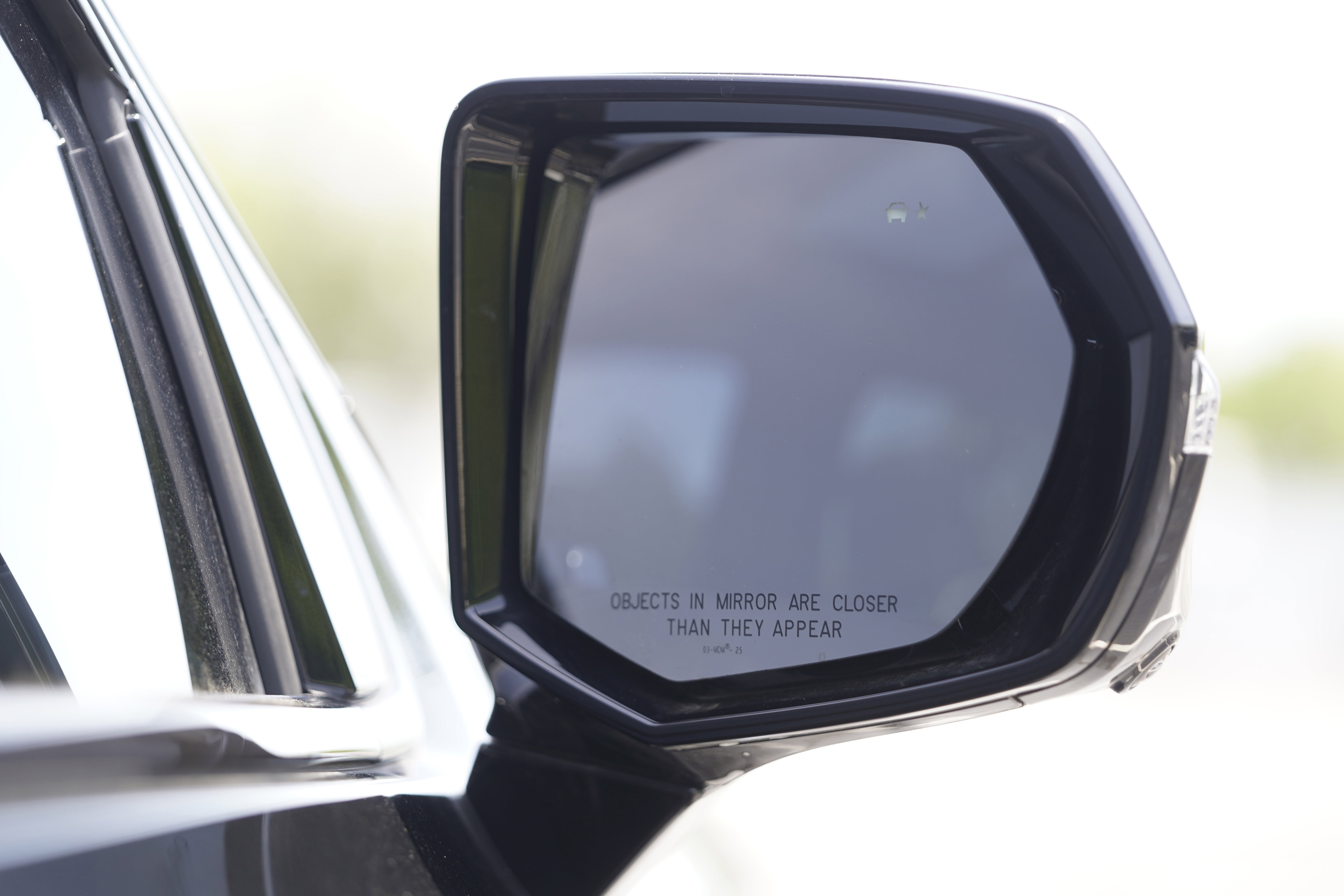 Used 2025 Cadillac Escalade Sport w/ LPO, ONYX Package AWD/4WD image 46