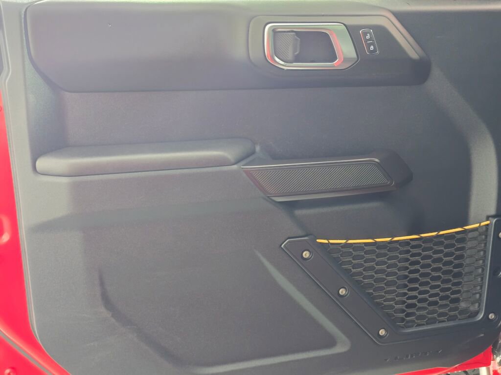 Used 2024 Ford Bronco Badlands w/ Sasquatch Package image 37