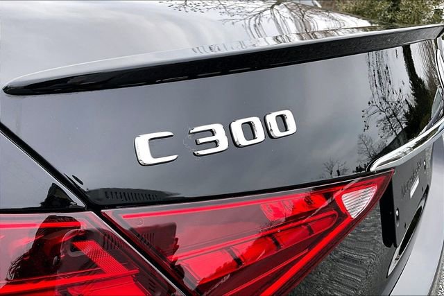 Used 2025 Mercedes-Benz C 300 4MATIC Sedan image 27