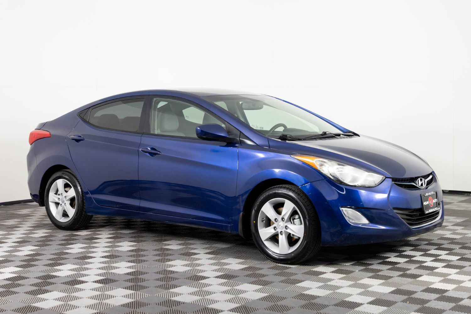 Used 2013 Hyundai Elantra GLS w/ Preferred Pkg FWD image 10