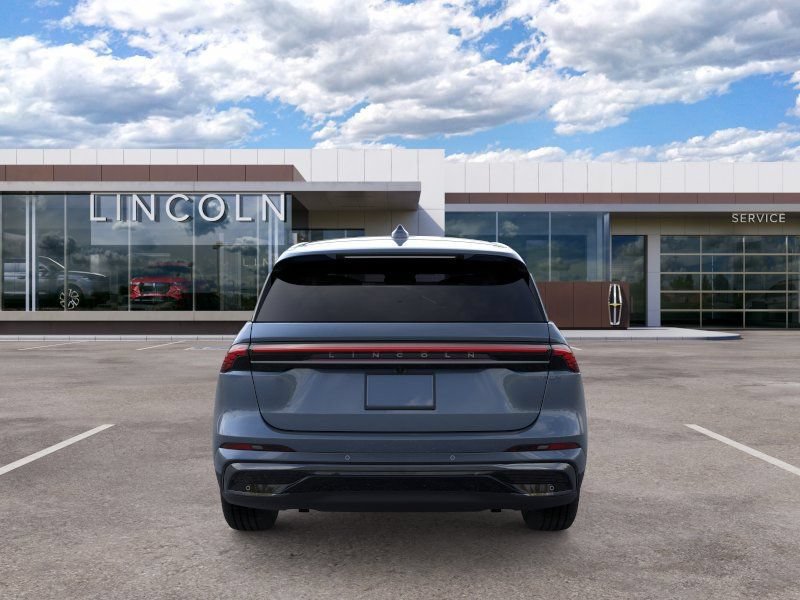 New 2026 Lincoln Nautilus Premier w/ Jet Appearance Package AWD/4WD image 5