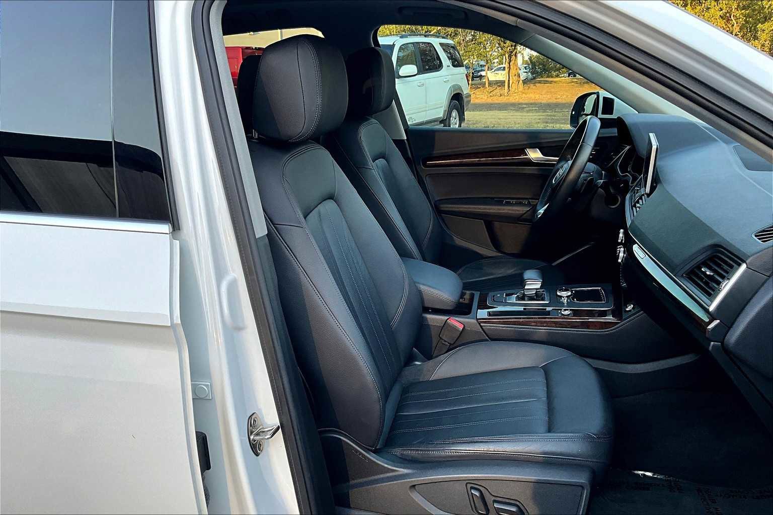 Used 2020 Audi Q5 2.0T Premium Plus w/ Premium Plus Package image 8