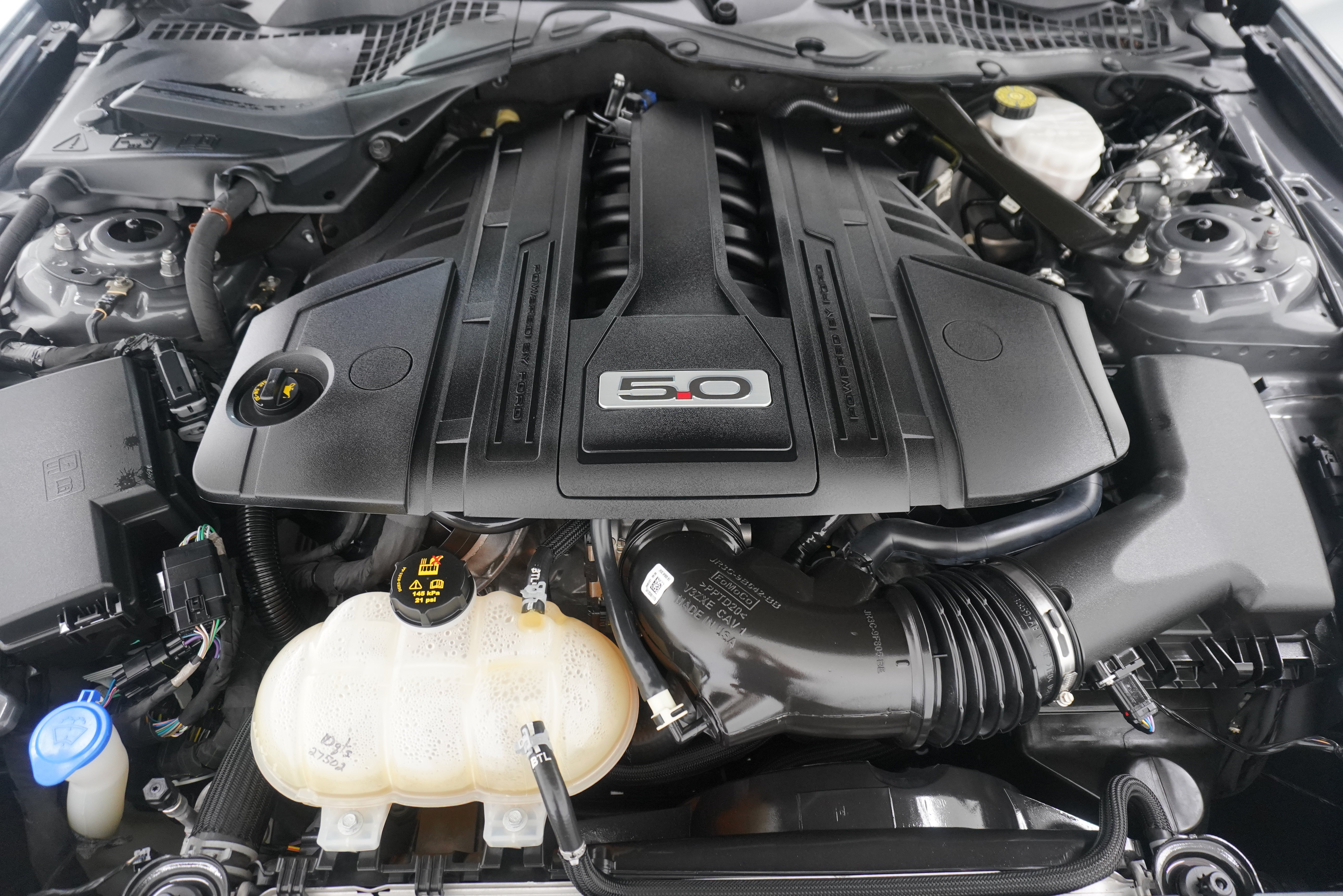 Used 2021 Ford Mustang GT Premium w/ Equipment Group 401A RWD image 31