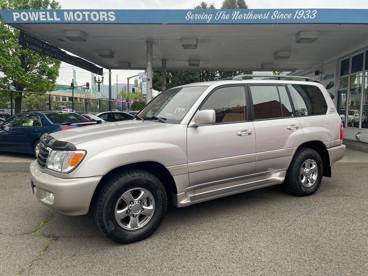 Used 2000 Toyota Land Cruiser AWD/4WD image 16