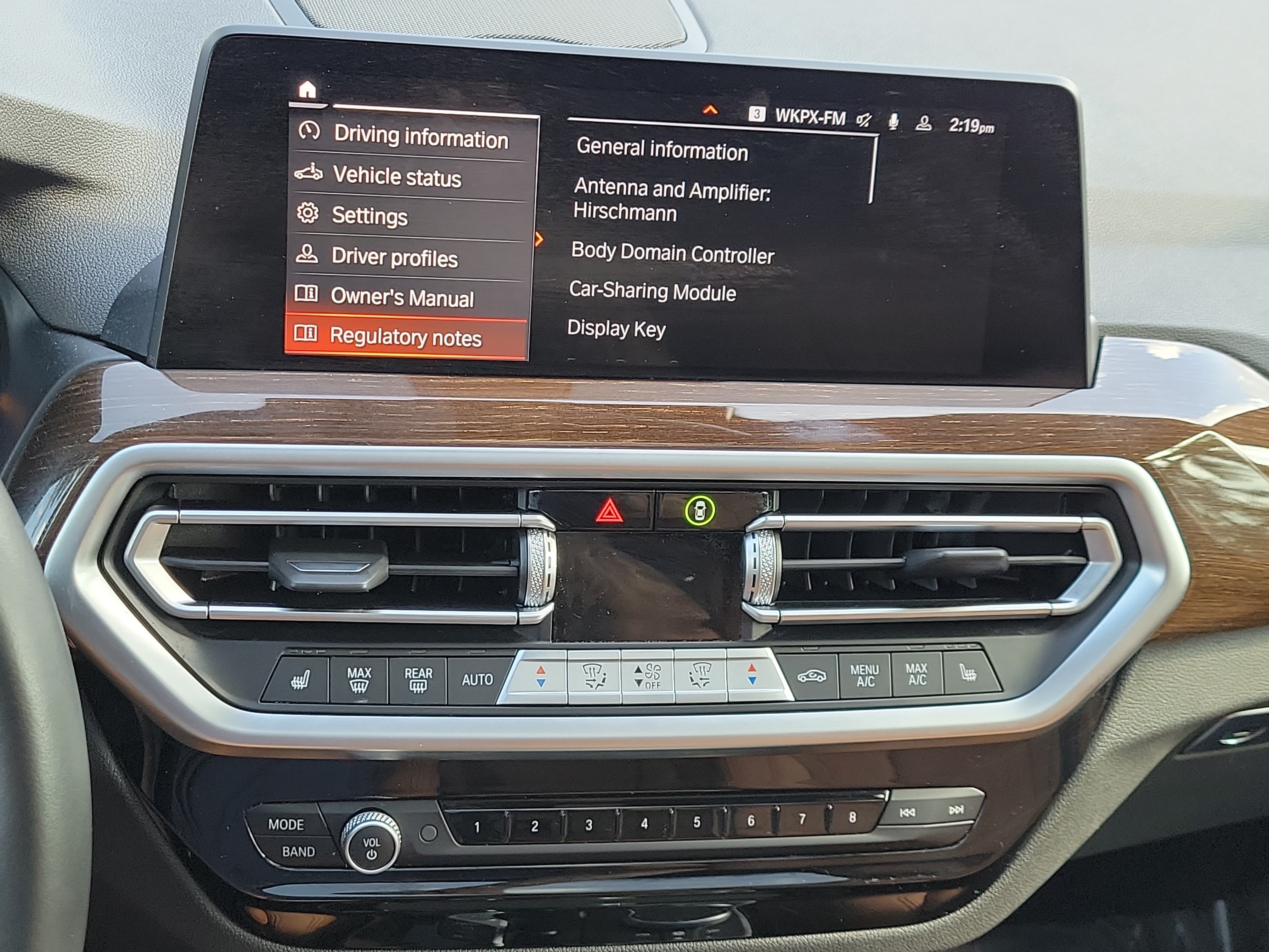 Certified 2024 BMW X3 sDrive30i w/ Convenience Package RWD image 23