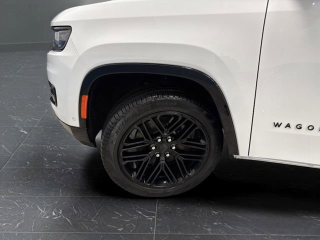 Certified 2024 Jeep Wagoneer Series II image 40