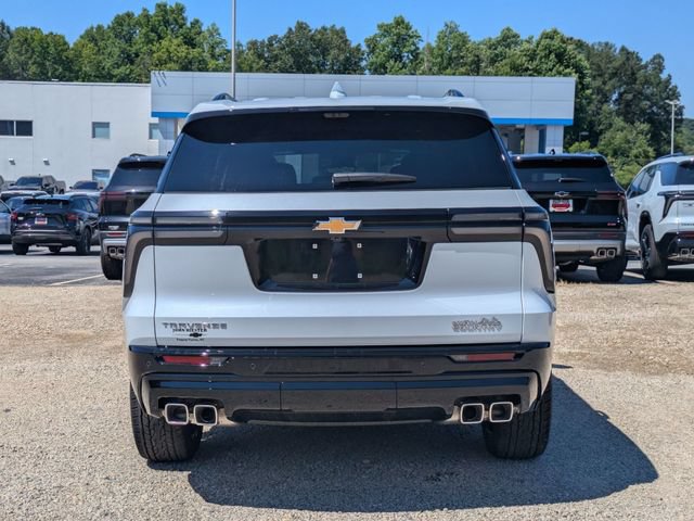 New 2026 Chevrolet Traverse High Country FWD image 3