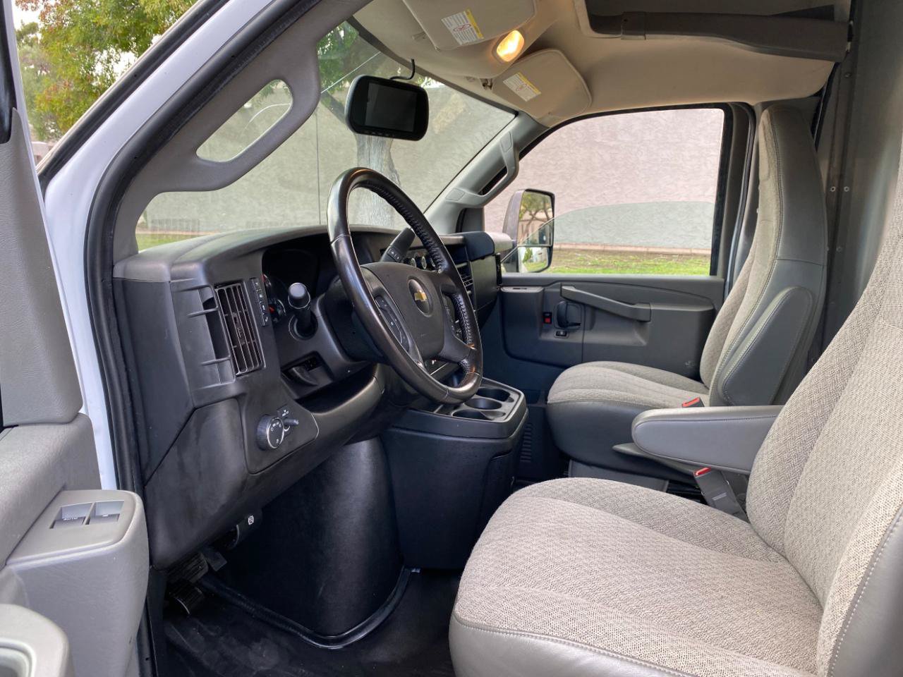 Used 2022 Chevrolet Express 3500 w/ Power Convenience Package RWD image 30