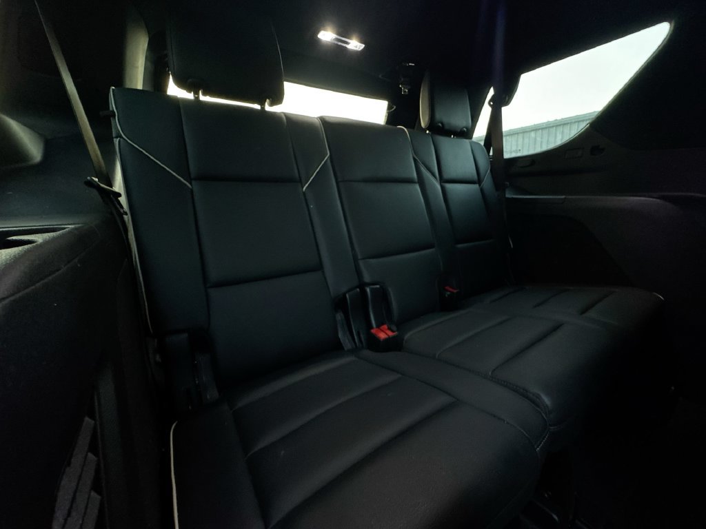 Used 2025 Cadillac Escalade Premium Luxury w/ Touring Package AWD/4WD image 30