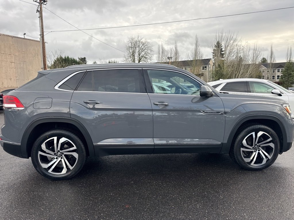 Used 2021 Volkswagen Atlas Cross Sport SEL Premium image 8