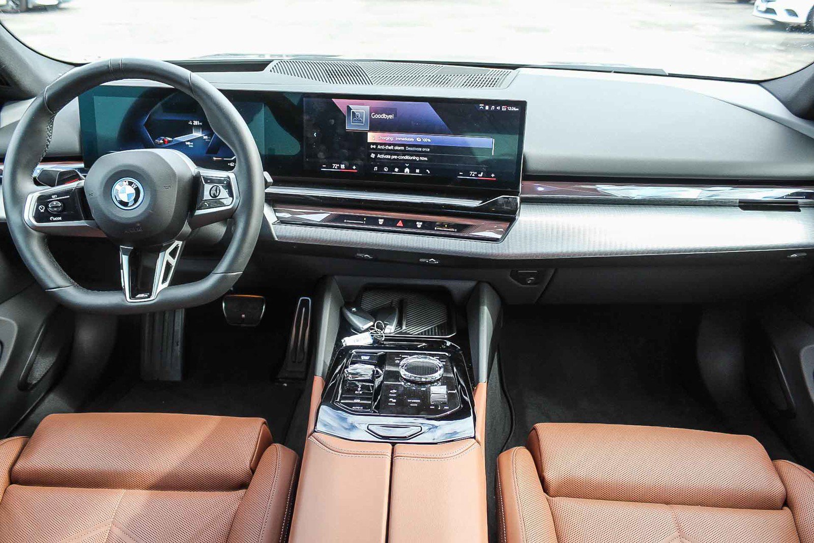 Used 2025 BMW i5 xDrive40 image 12