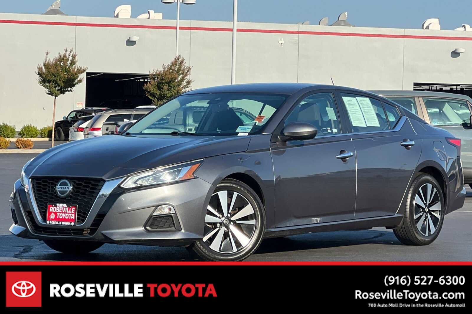 Used 2022 Nissan Altima 2.5 SV