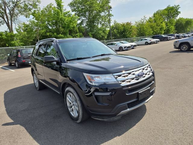 Used 2019 Ford Explorer XLT AWD/4WD image 4