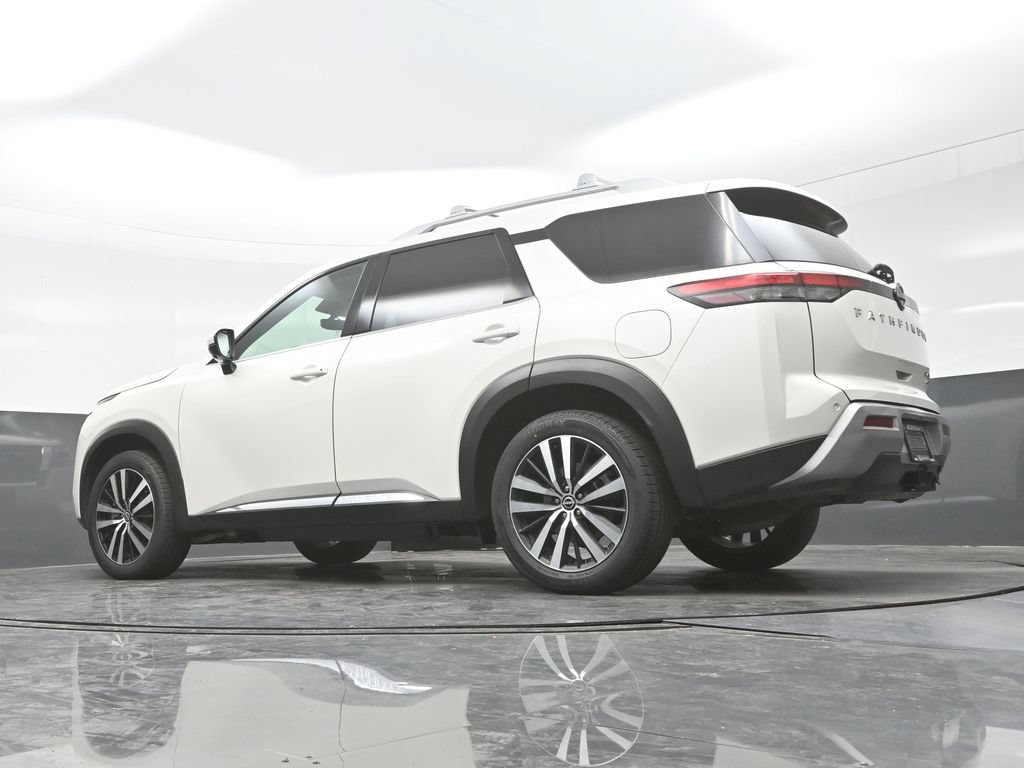 Used 2023 Nissan Pathfinder Platinum AWD/4WD image 41