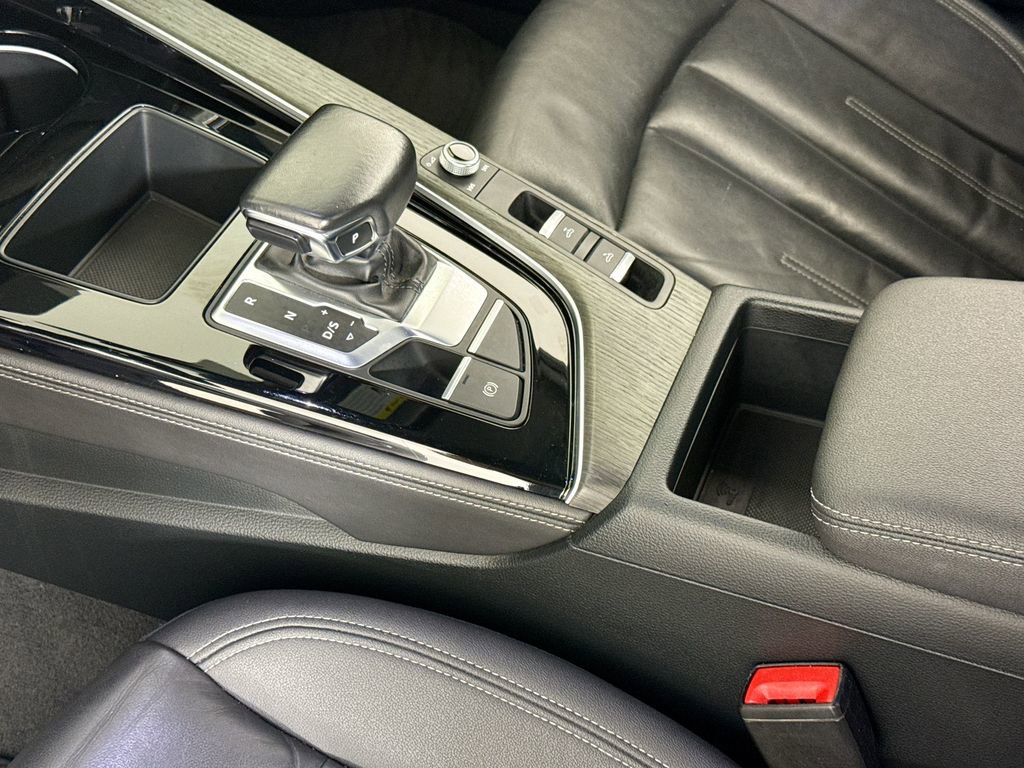 Used 2022 Audi A5 2.0T Premium Plus image 19