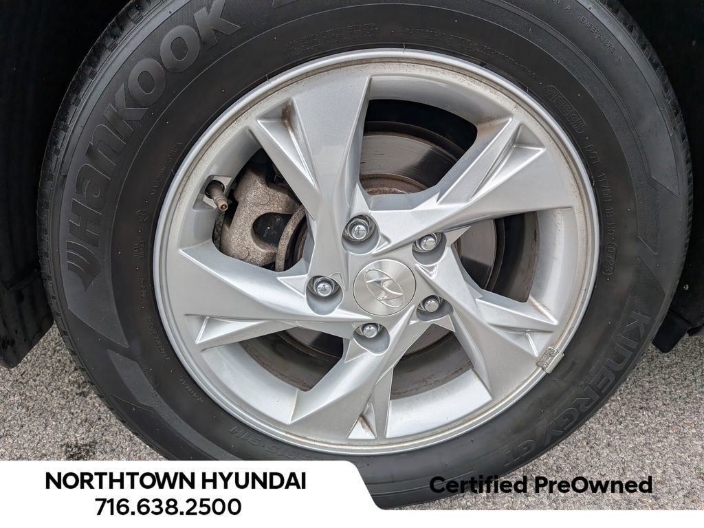 Certified 2023 Hyundai Elantra SE image 40